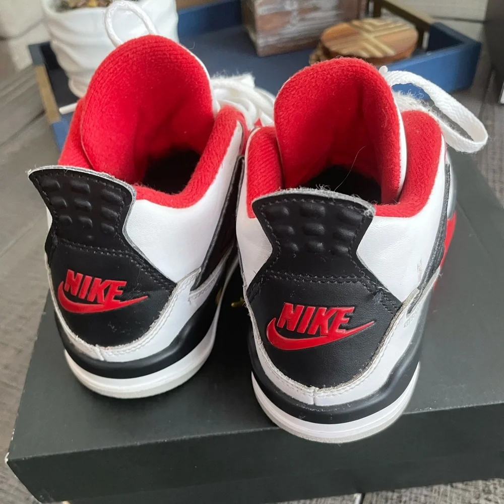 Jordan 4 Retros - Picture 6 of 7